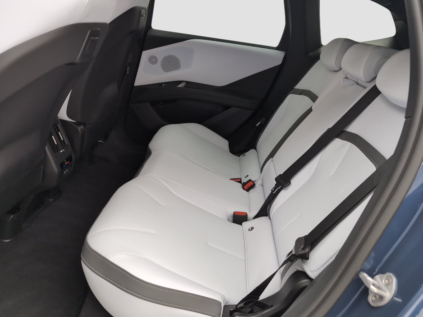 WBA31HR040DA04167_11
