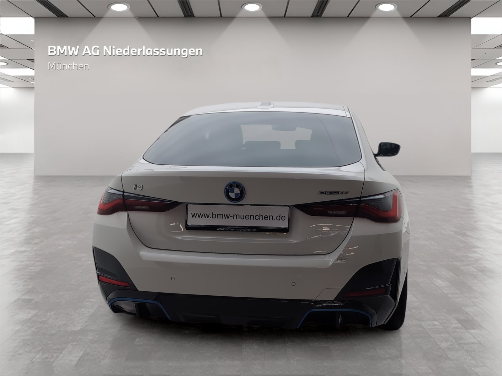 WBY41AW090FR16747_5